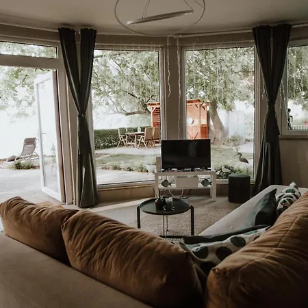 Topartihaz * Балатонсарсо