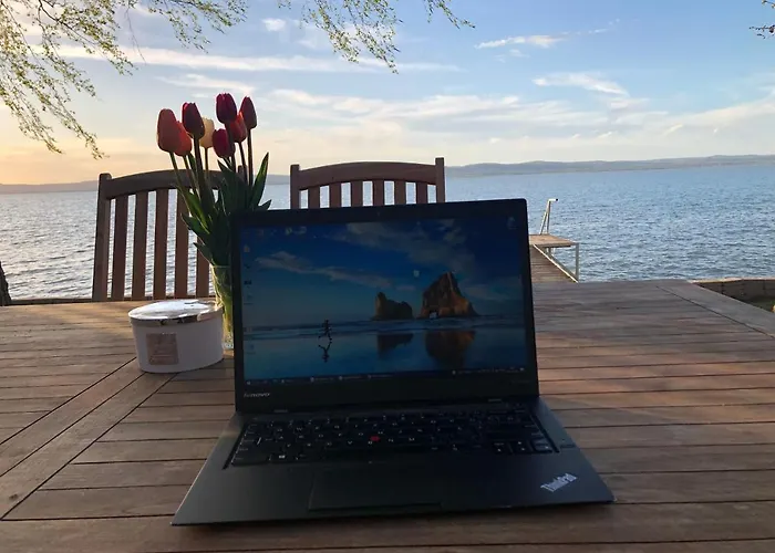 Tópartiház Сasa de vacaciones Balatonszarszo