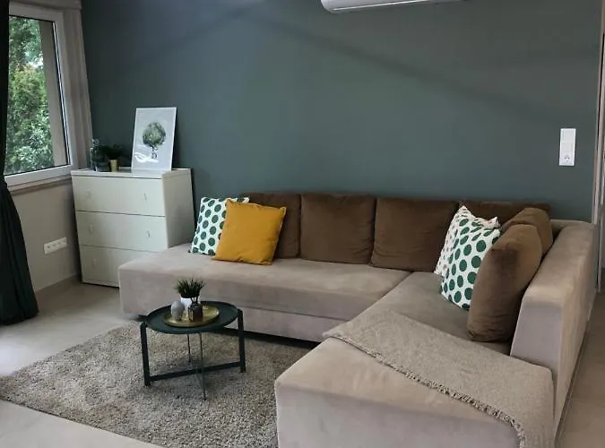 Tópartiház * Balatonszarszo