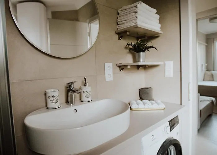 Topartihaz * באלאטונסארסו